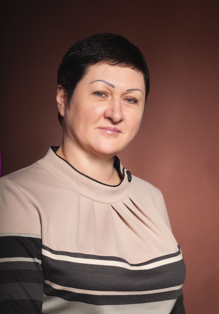 СЕМИНІНА Людмила Іванівна