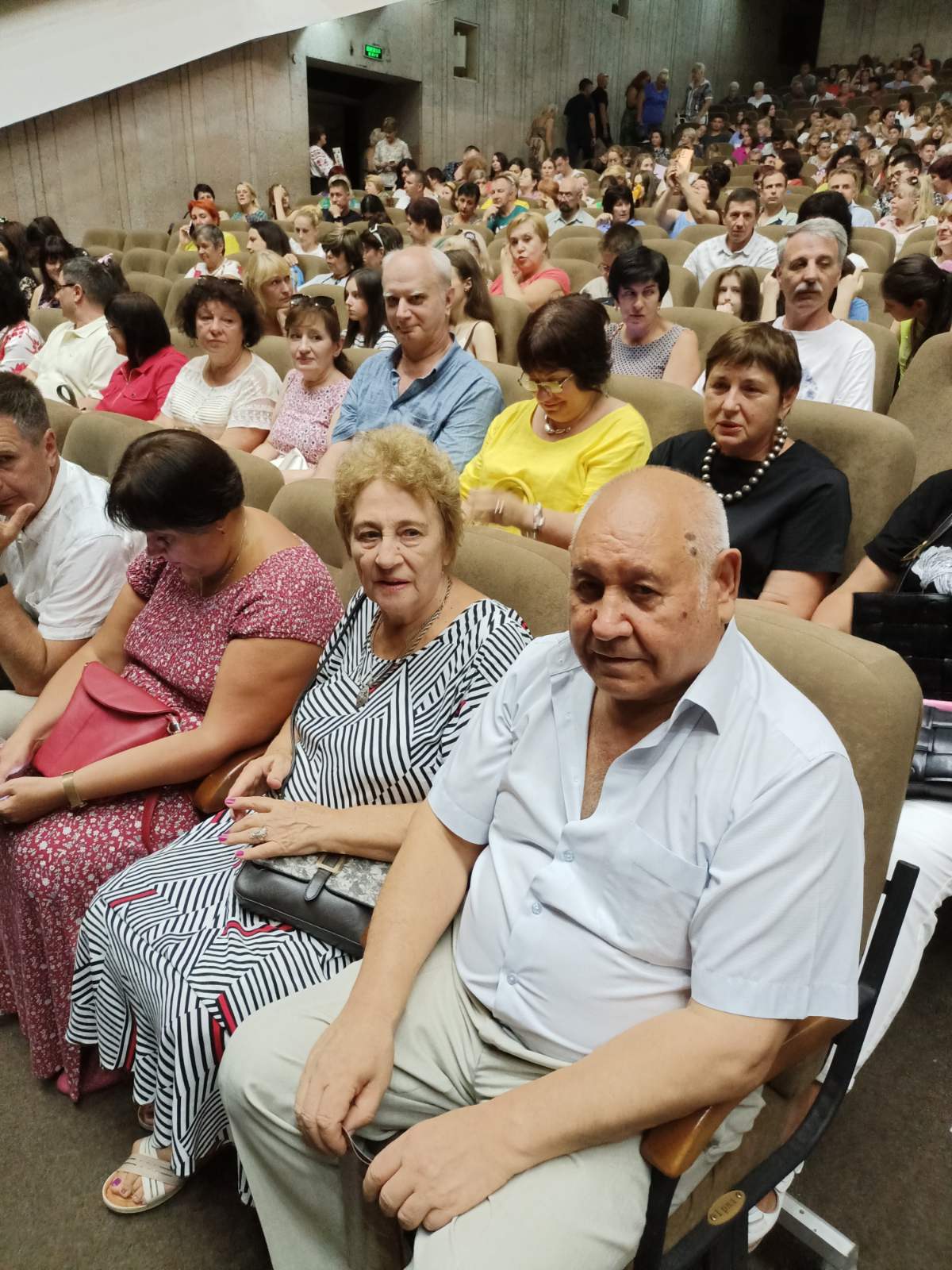 Чудовий подарунок до свята