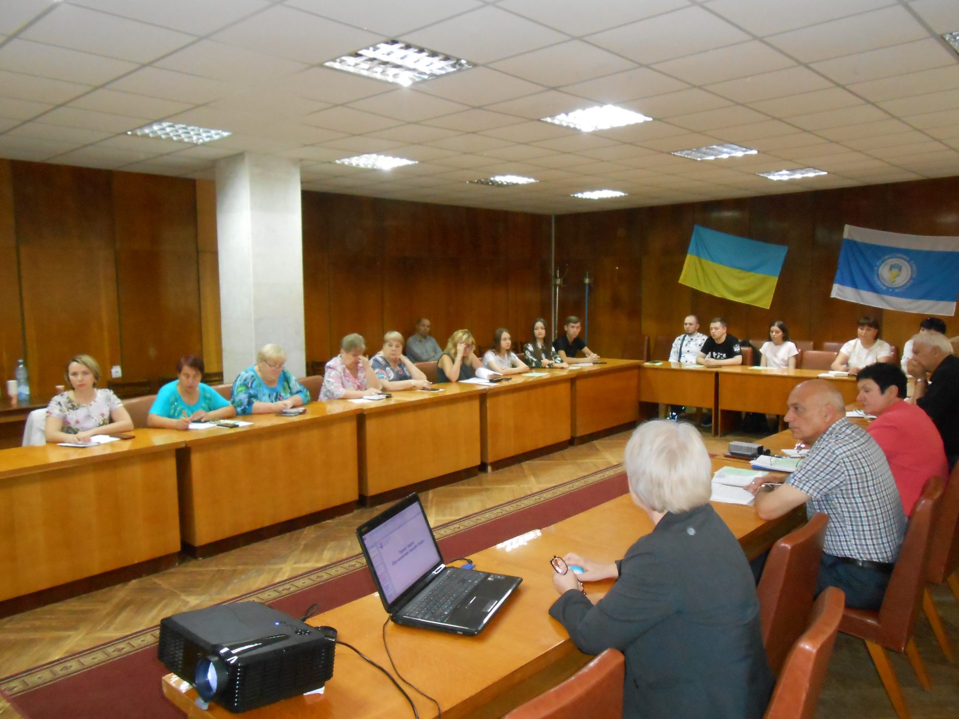 Широке обговорення законопроекту