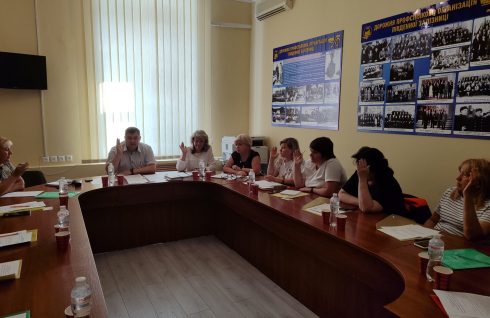 Звітна кампанія продовжується
