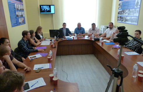 Молодь звітує